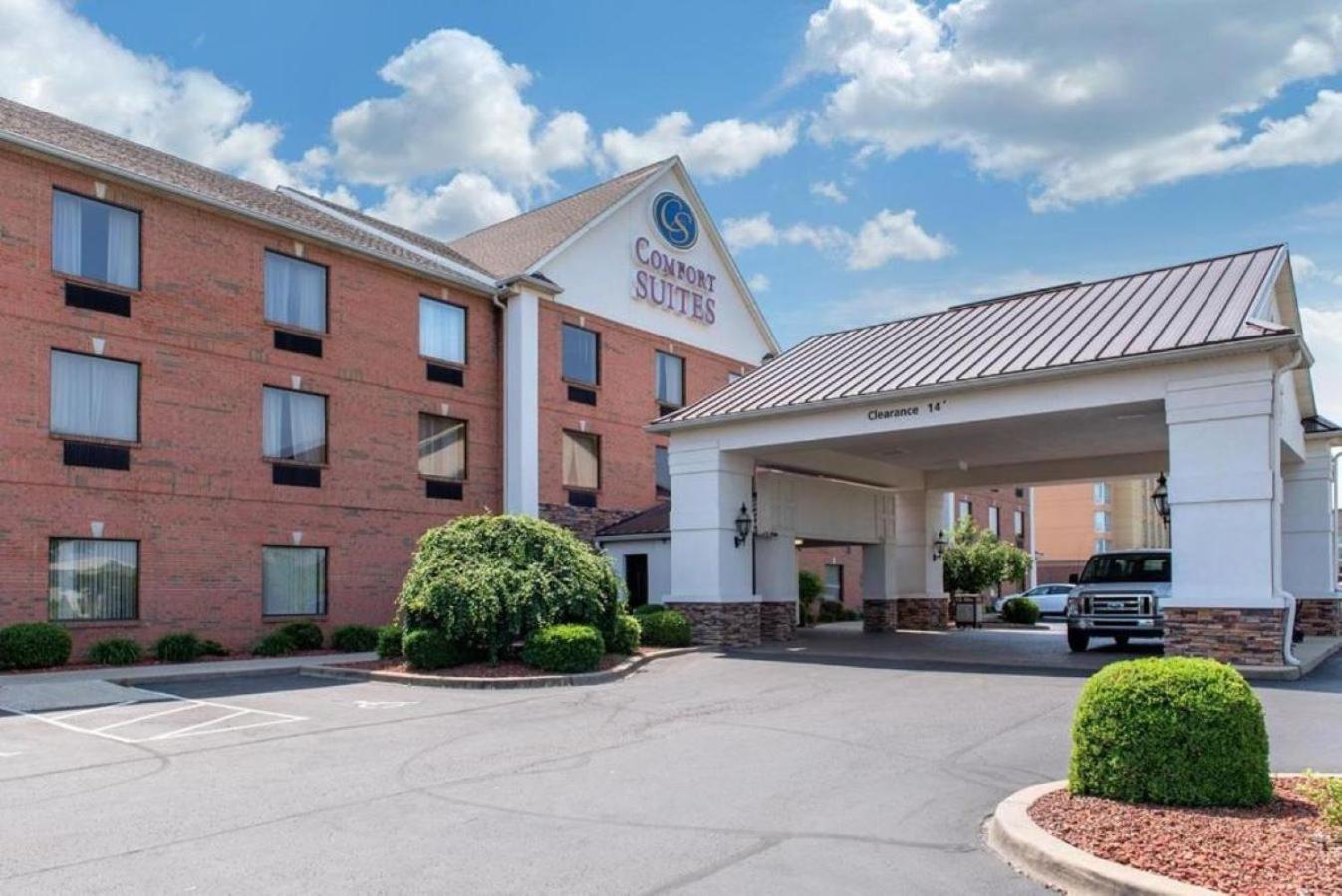 Comfort Suites Louisville Airport Kültér fotó