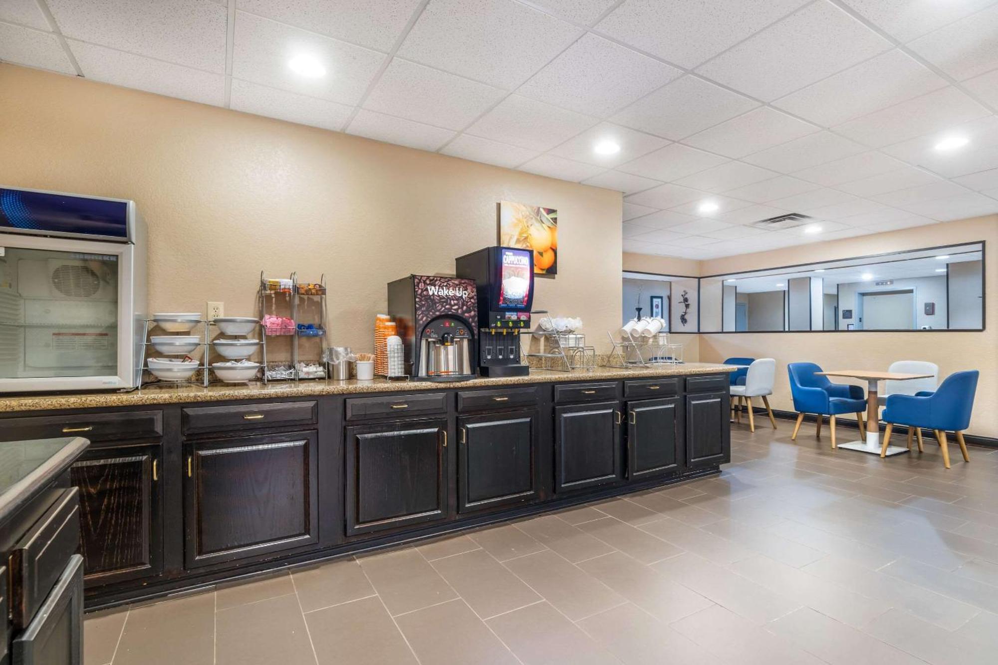 Comfort Suites Louisville Airport Kültér fotó